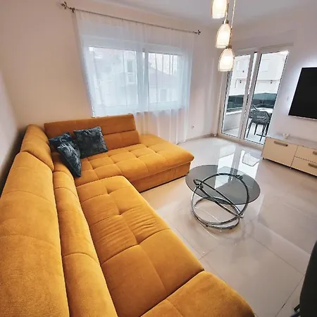 Apartment Klara Trogir