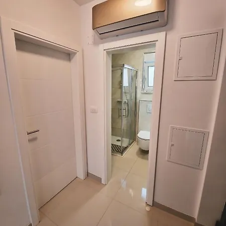 Klara Apartment Trogir